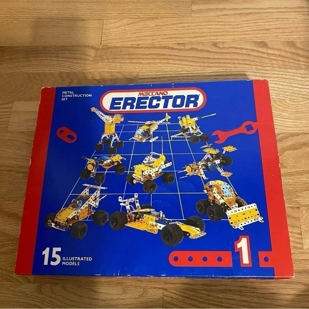 Vintage meccano erector